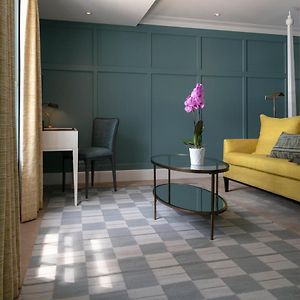 Deluxe Junior Suite